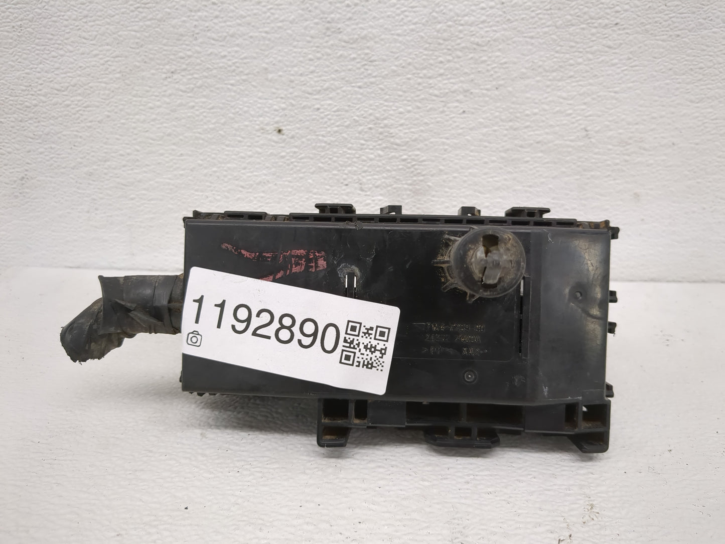 2004-2009 Mazda 3 Fusebox Fuse Box Panel Relay Module P/N:BP4K-66765 518818109 Fits Fits 2004 2005 2006 2007 2008 2009 OEM U
