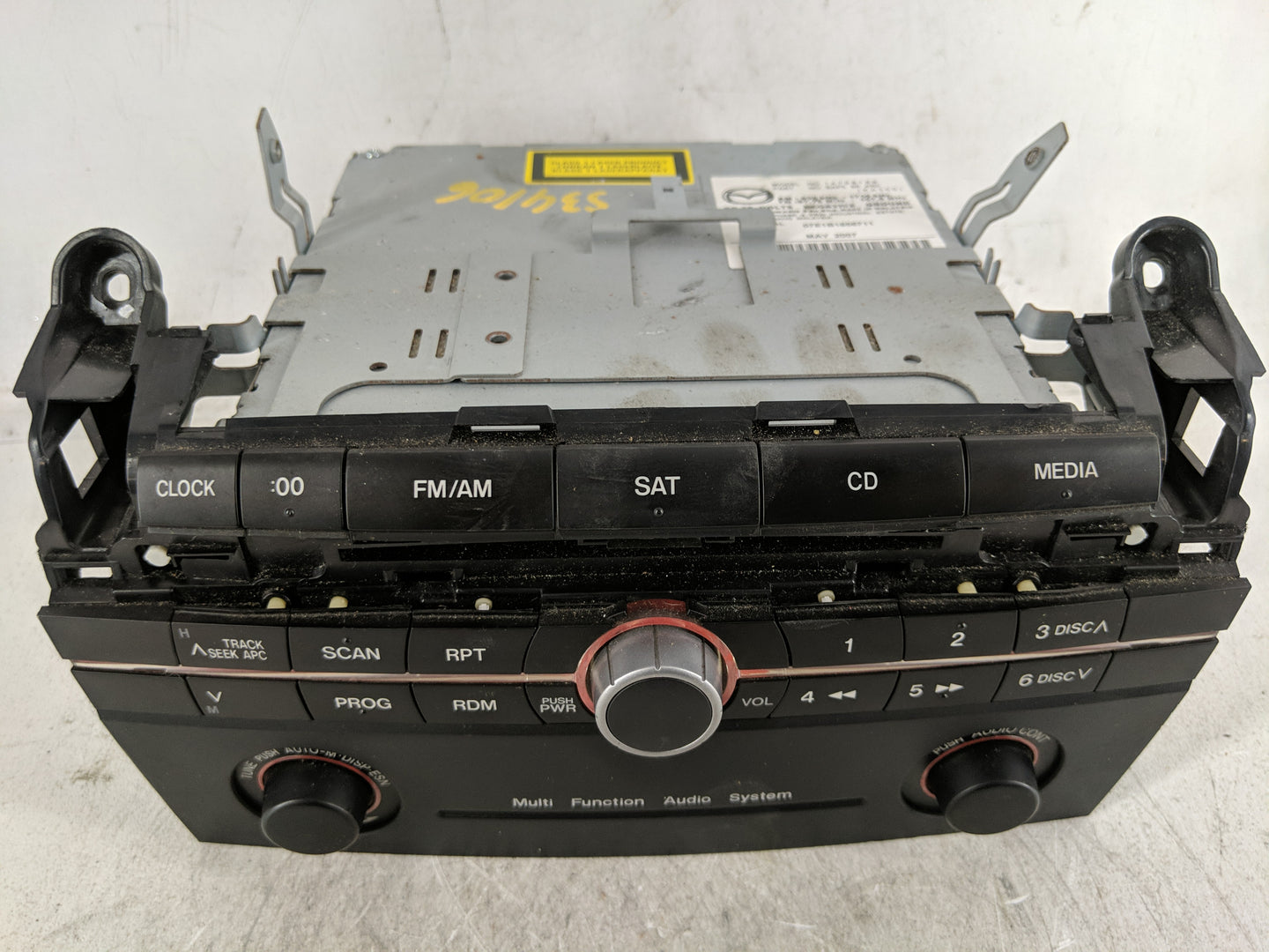2008 Mazda 3 Radio AM FM Cd Player Receiver Replacement P/N:BAR5 66 AR0 Fits OEM Used Auto Parts - Oemusedautoparts1.com