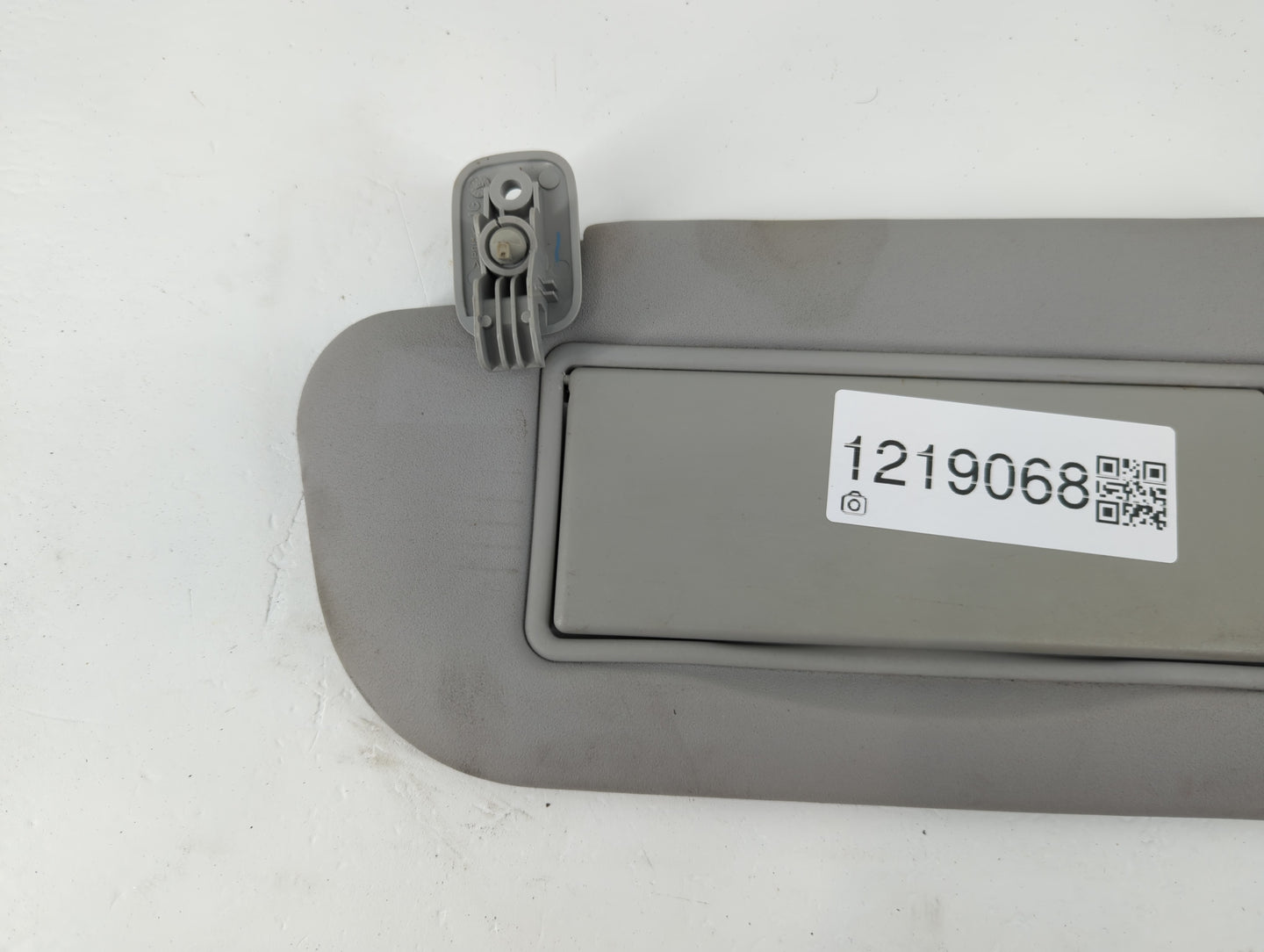 2004-2009 Mazda 3 Sun Visor Shade Replacement Driver Left Mirror Fits Fits 2004 2005 2006 2007 2008 2009 OEM Used Auto Parts