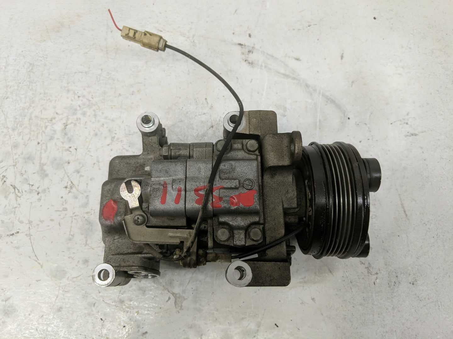 2005-2009 Mazda 3 Air Conditioning A/c Ac Compressor Oem - Oemusedautoparts1.com