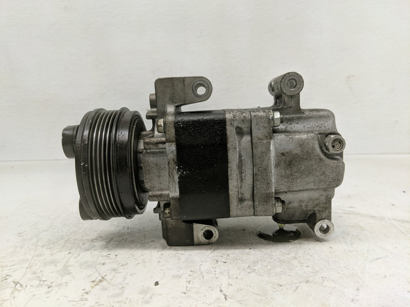 2005-2009 Mazda 3 Air Conditioning A/c Ac Compressor Oem - Oemusedautoparts1.com