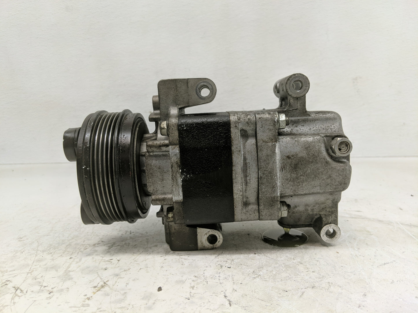 2005-2009 Mazda 3 Air Conditioning A/c Ac Compressor Oem - Oemusedautoparts1.com
