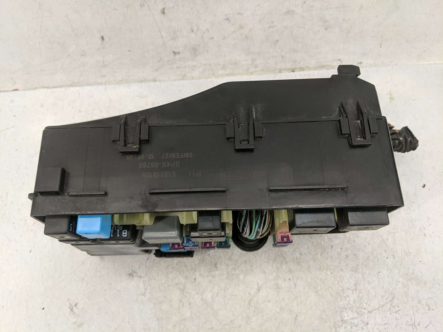 2004-2009 Mazda 3 Fusebox Fuse Box Panel Relay Module P/N:518818109 8P4K-66765 Fits Fits 2004 2005 2006 2007 2008 2009 OEM U
