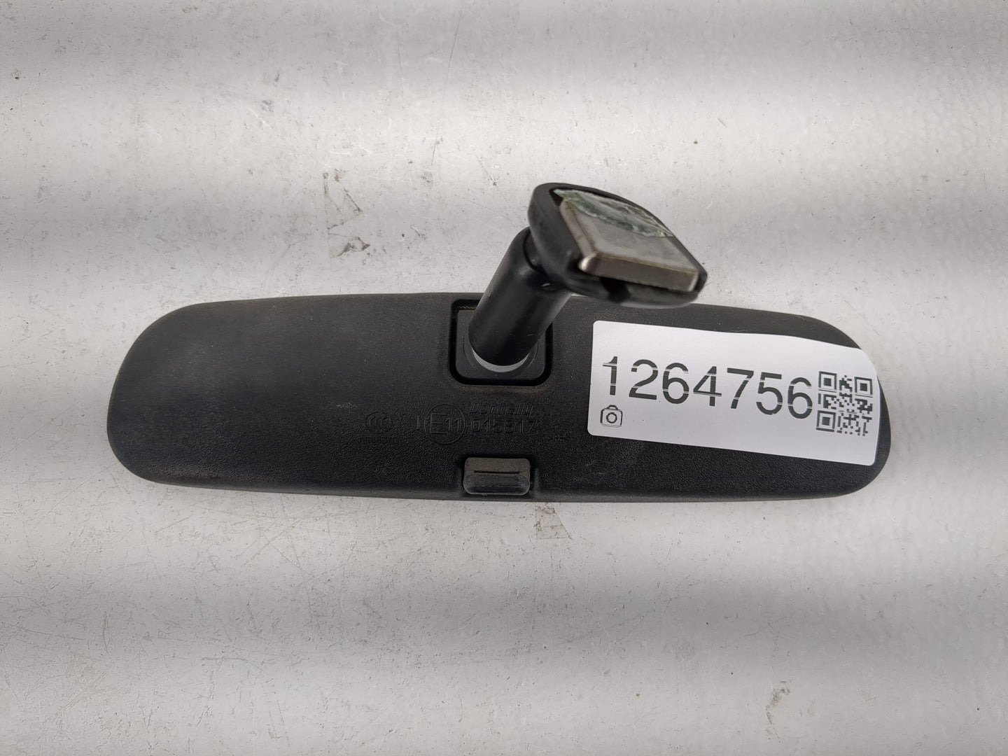 2007-2013 Mazda 3 Interior Rear View Mirror Replacement OEM P/N:E11015617 Fits OEM Used Auto Parts - Oemusedautoparts1.com