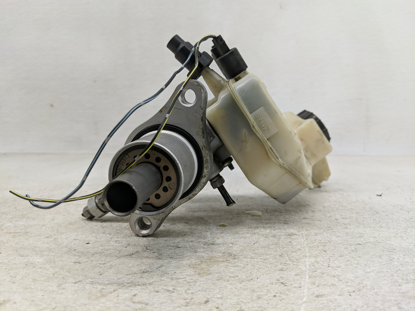 2004-2013 Mazda 3 Brake Master Cylinder - Oemusedautoparts1.com