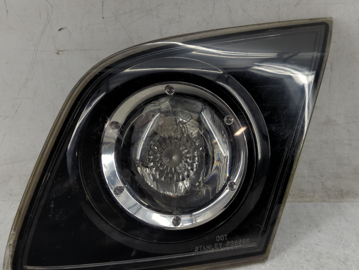 2007-2009 Mazda 3 Tail Light Assembly Passenger Right OEM P/N:P3869R Fits Fits 2007 2008 2009 OEM Used Auto Parts - Oemuseda