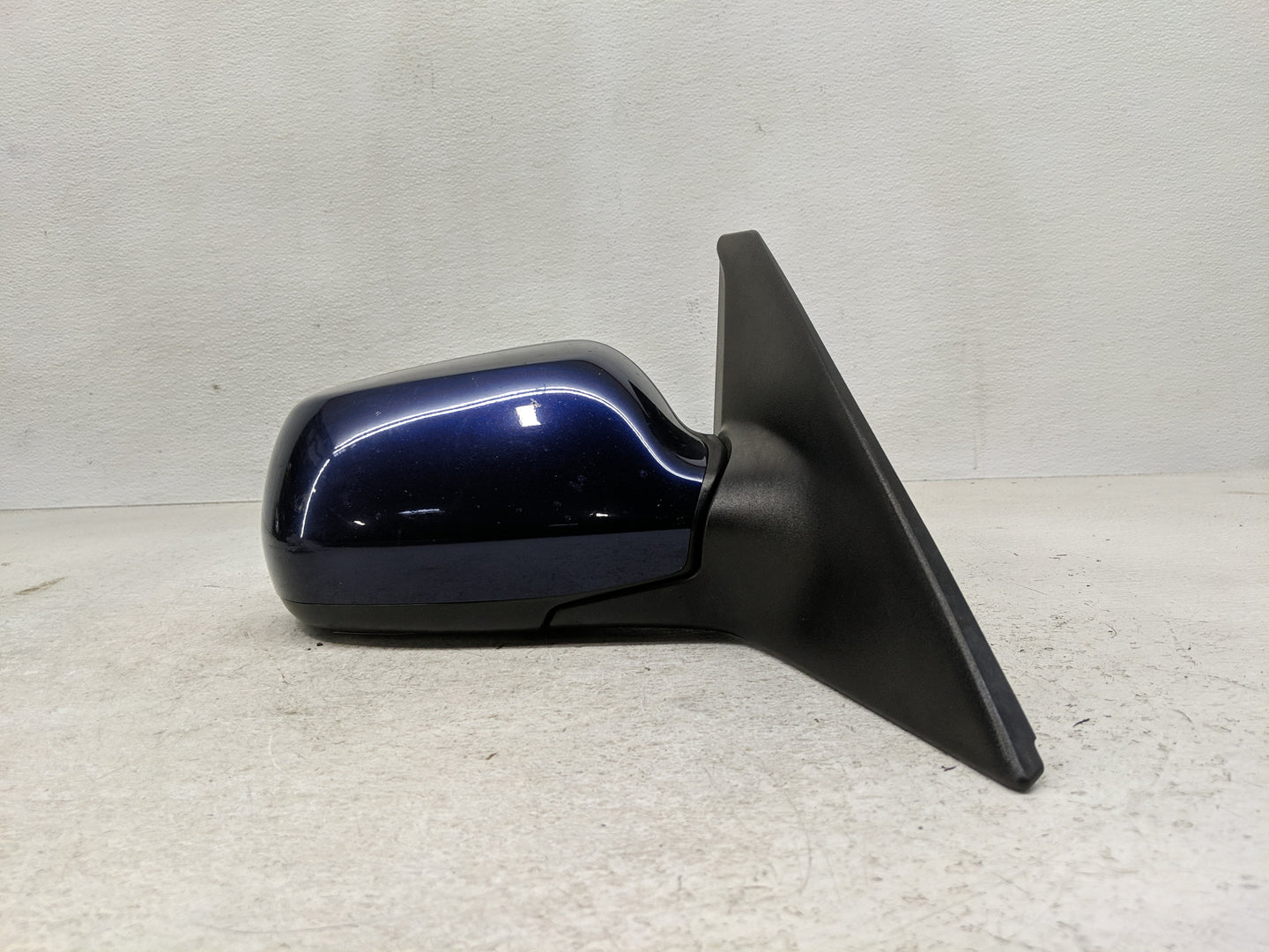 2007-2009 Mazda 3 Passenger Side View Mirror - Right Door Mirror OEM Used - Oemusedautoparts1.com