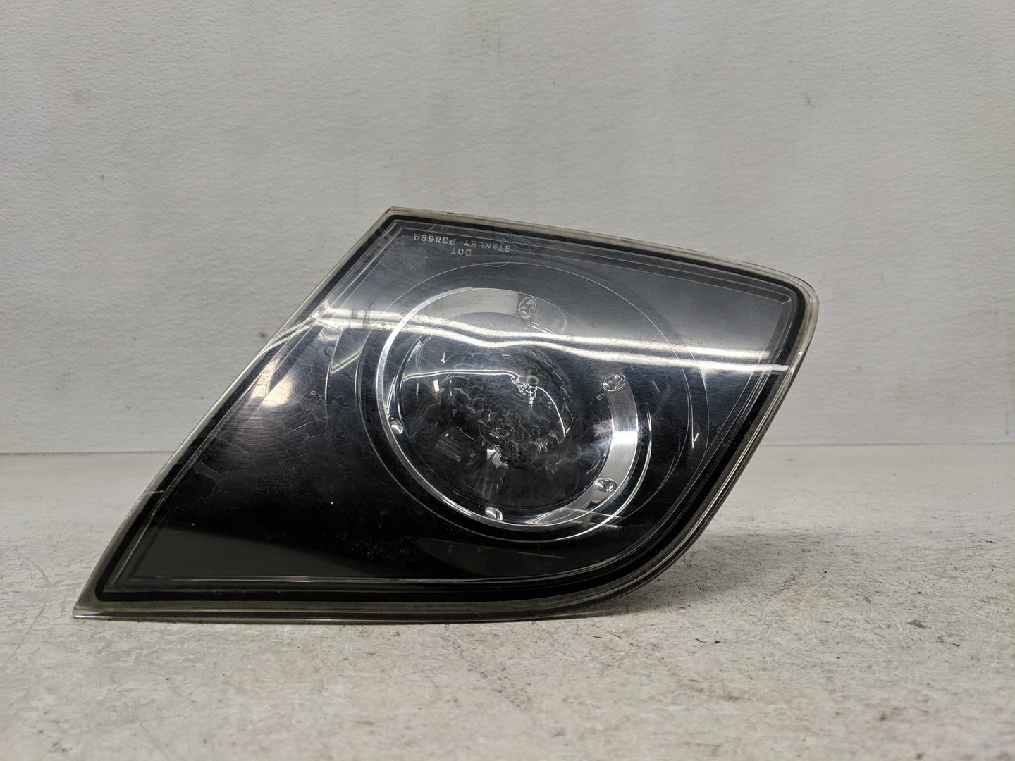 Mazda 3 Passenger Right Oem Front Light Lamp - Oemusedautoparts1.com