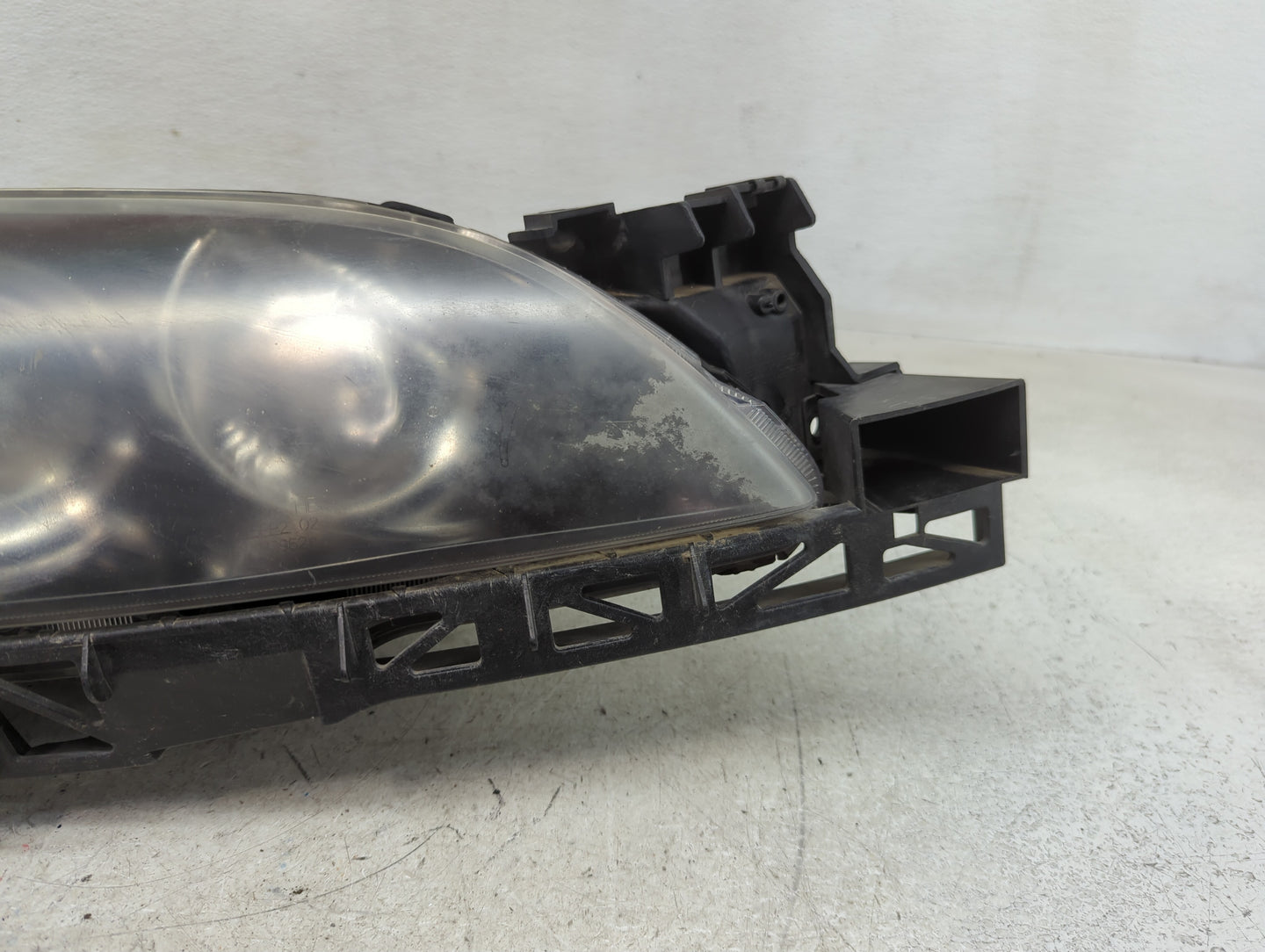 2004-2009 Mazda 3 Driver Left Oem Head Light Headlight Lamp - Oemusedautoparts1.com