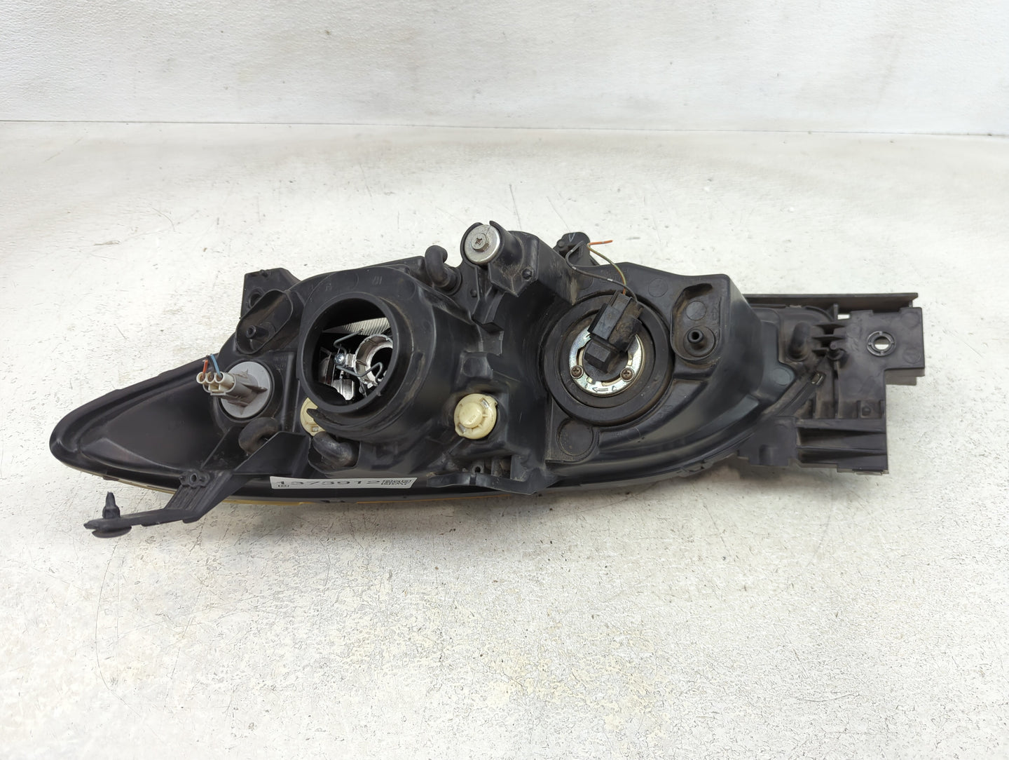 2004-2009 Mazda 3 Driver Left Oem Head Light Headlight Lamp - Oemusedautoparts1.com