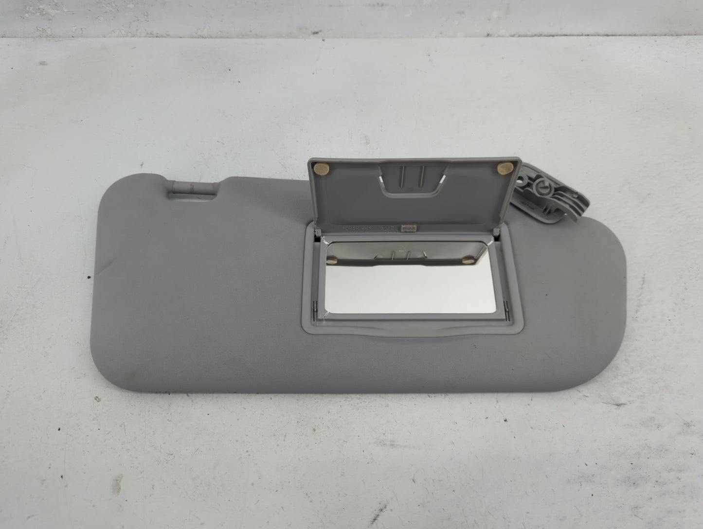 2007-2009 Mazda 3 Sun Visor Shade Replacement Passenger Right Mirror Fits Fits 2007 2008 2009 OEM Used Auto Parts - Oemuseda