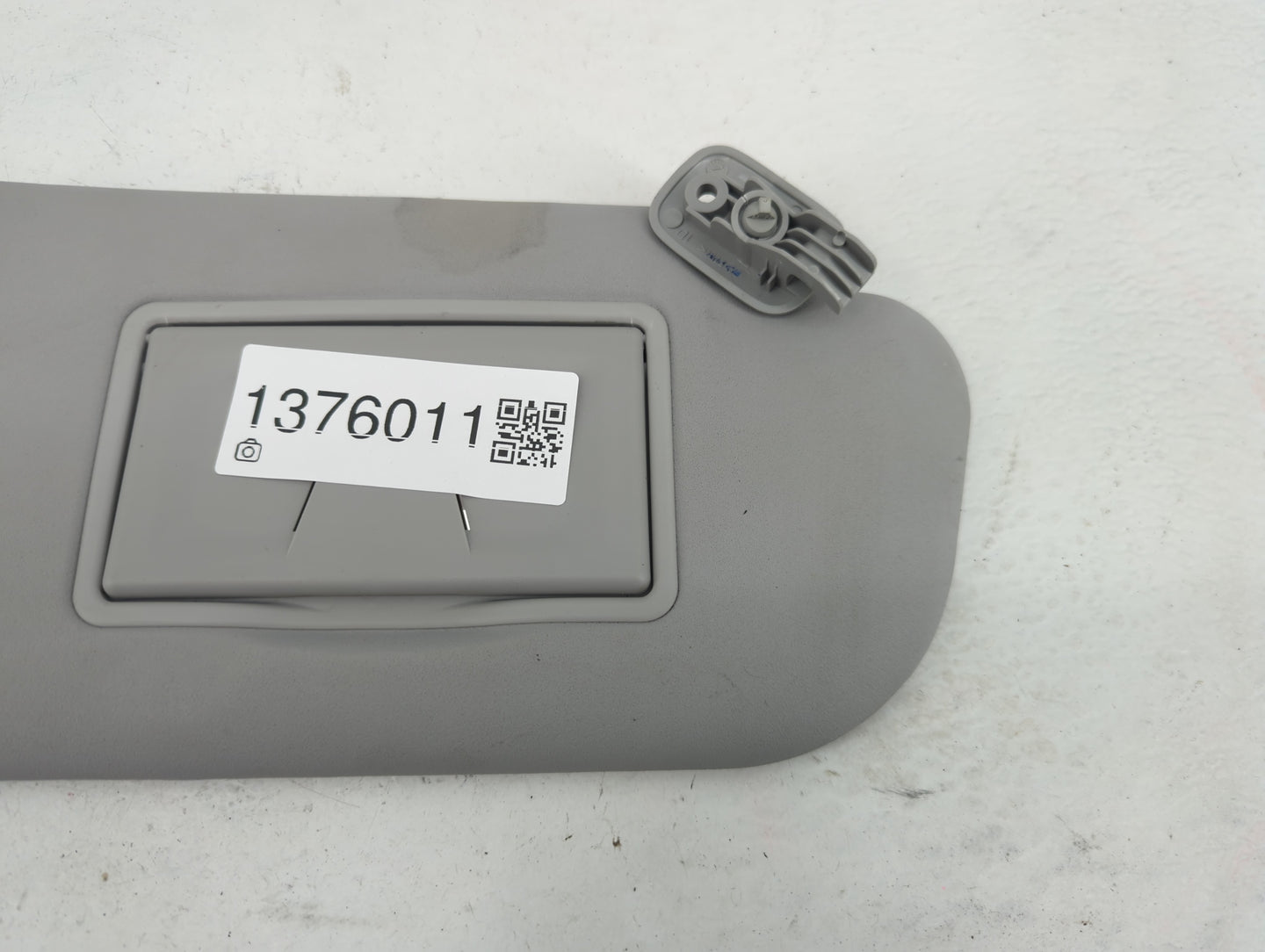 2007-2009 Mazda 3 Sun Visor Shade Replacement Passenger Right Mirror Fits Fits 2007 2008 2009 OEM Used Auto Parts - Oemuseda