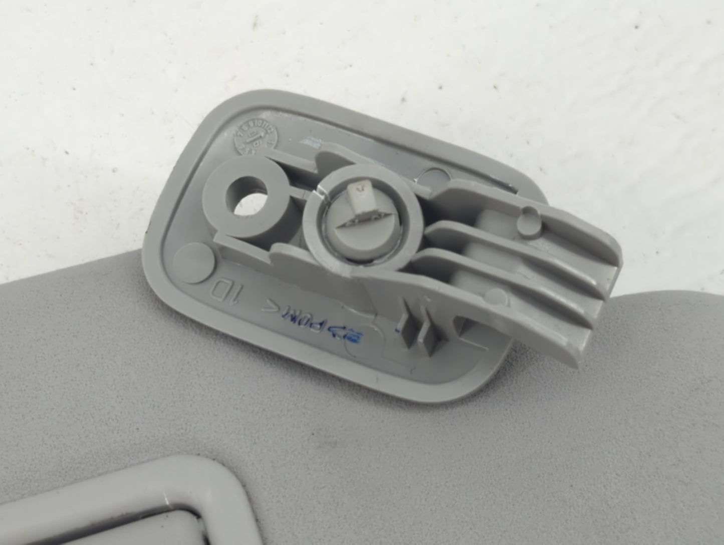 2007-2009 Mazda 3 Sun Visor Shade Replacement Passenger Right Mirror Fits Fits 2007 2008 2009 OEM Used Auto Parts - Oemuseda
