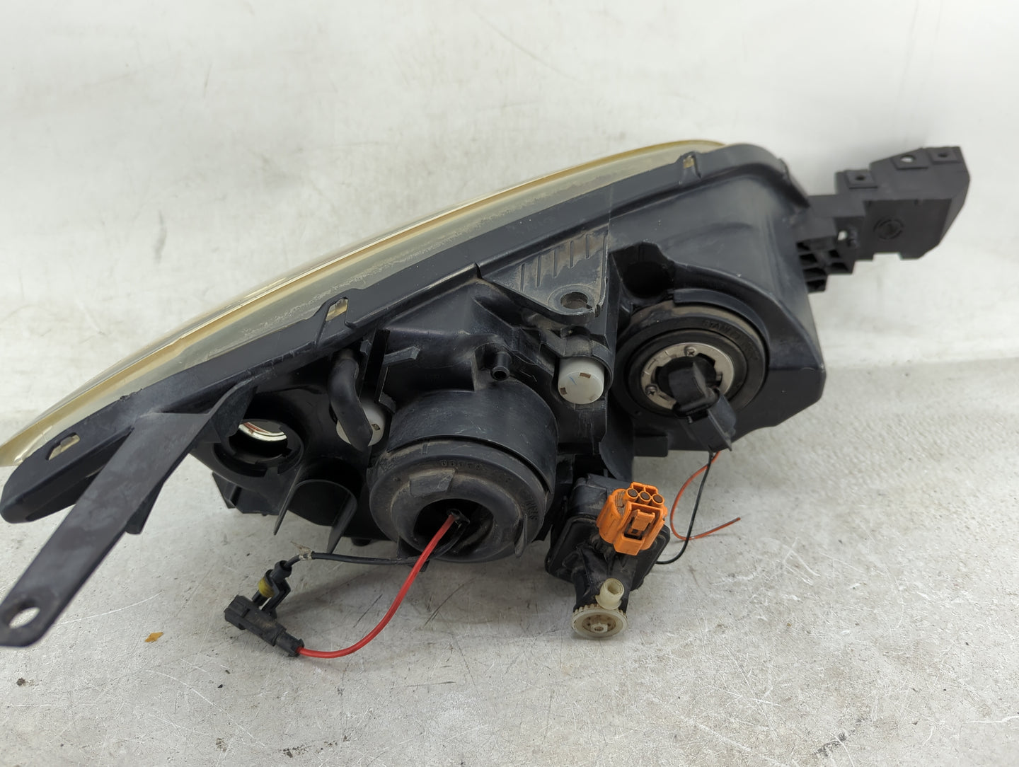 2004-2009 Mazda 3 Passenger Right Oem Head Light Headlight Lamp - Oemusedautoparts1.com