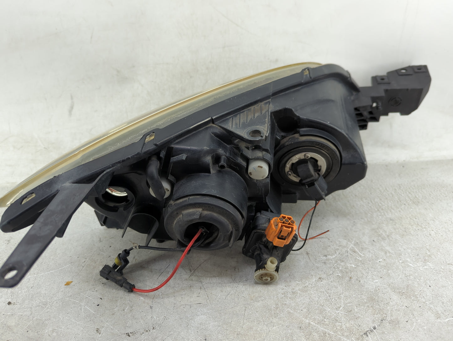 2004-2009 Mazda 3 Passenger Right Oem Head Light Headlight Lamp - Oemusedautoparts1.com