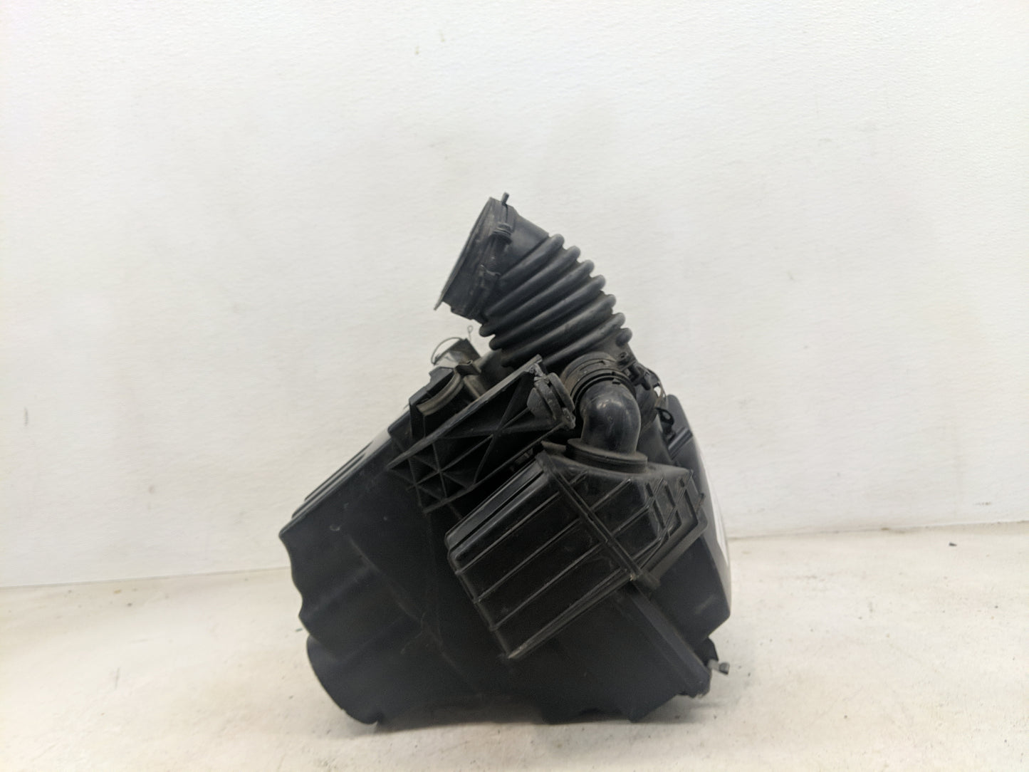 2004-2009 Mazda 3 Air Cleaner Intake-duct Hose Tube 1464701 - Oemusedautoparts1.com