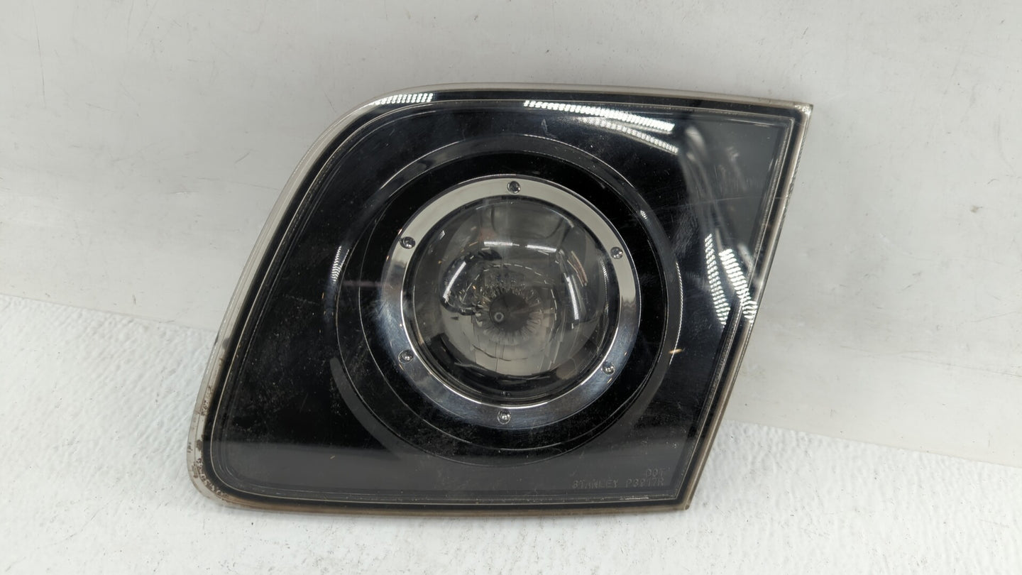 2007-2009 Mazda 3 Tail Light Assembly Passenger Right OEM P/N:P3917R Fits Fits 2007 2008 2009 OEM Used Auto Parts - Oemuseda