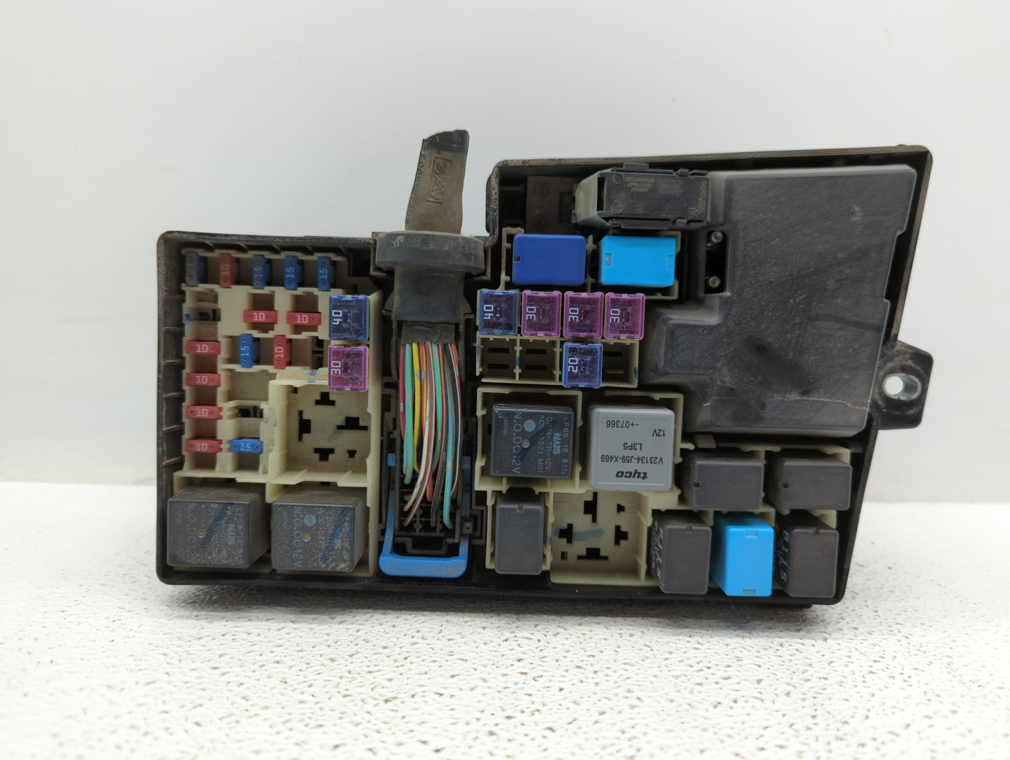 2004-2009 Mazda 3 Fusebox Fuse Box Panel Relay Module P/N:3M5T-14A142-AB BP4K-66765 Fits Fits 2004 2005 2006 2007 2008 2009 