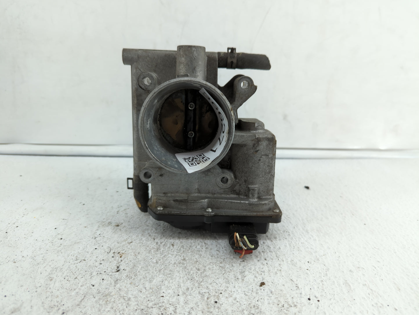2006-2013 Mazda 3 Throttle Body P/N:6M8G-9F991-A L3R4 13 640, L3G2 13 640 A Fits Fits 2006 2007 2008 2009 2010 2011 2012 201