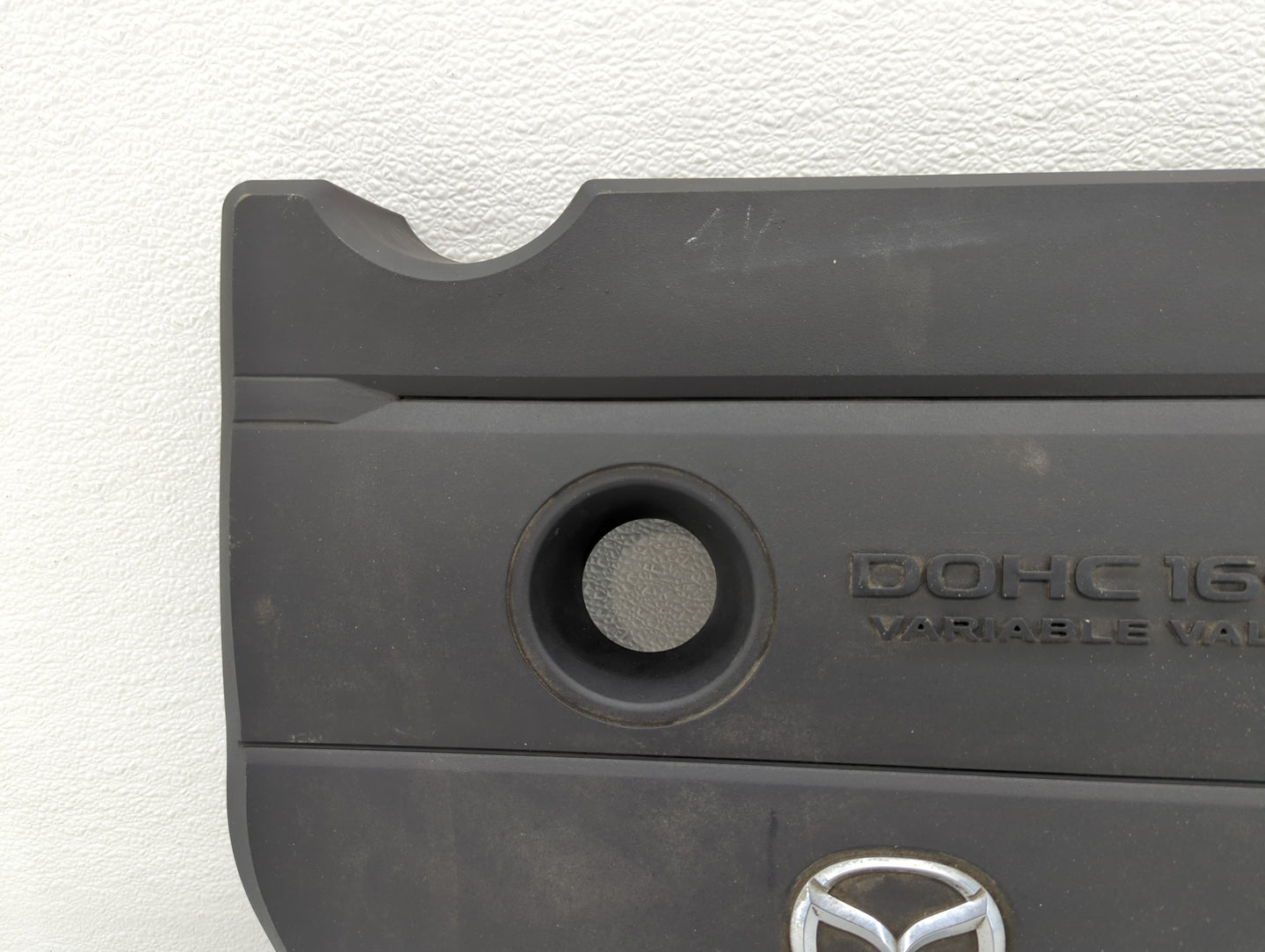 2008 Mazda 3 Engine Cover 437386 - Oemusedautoparts1.com