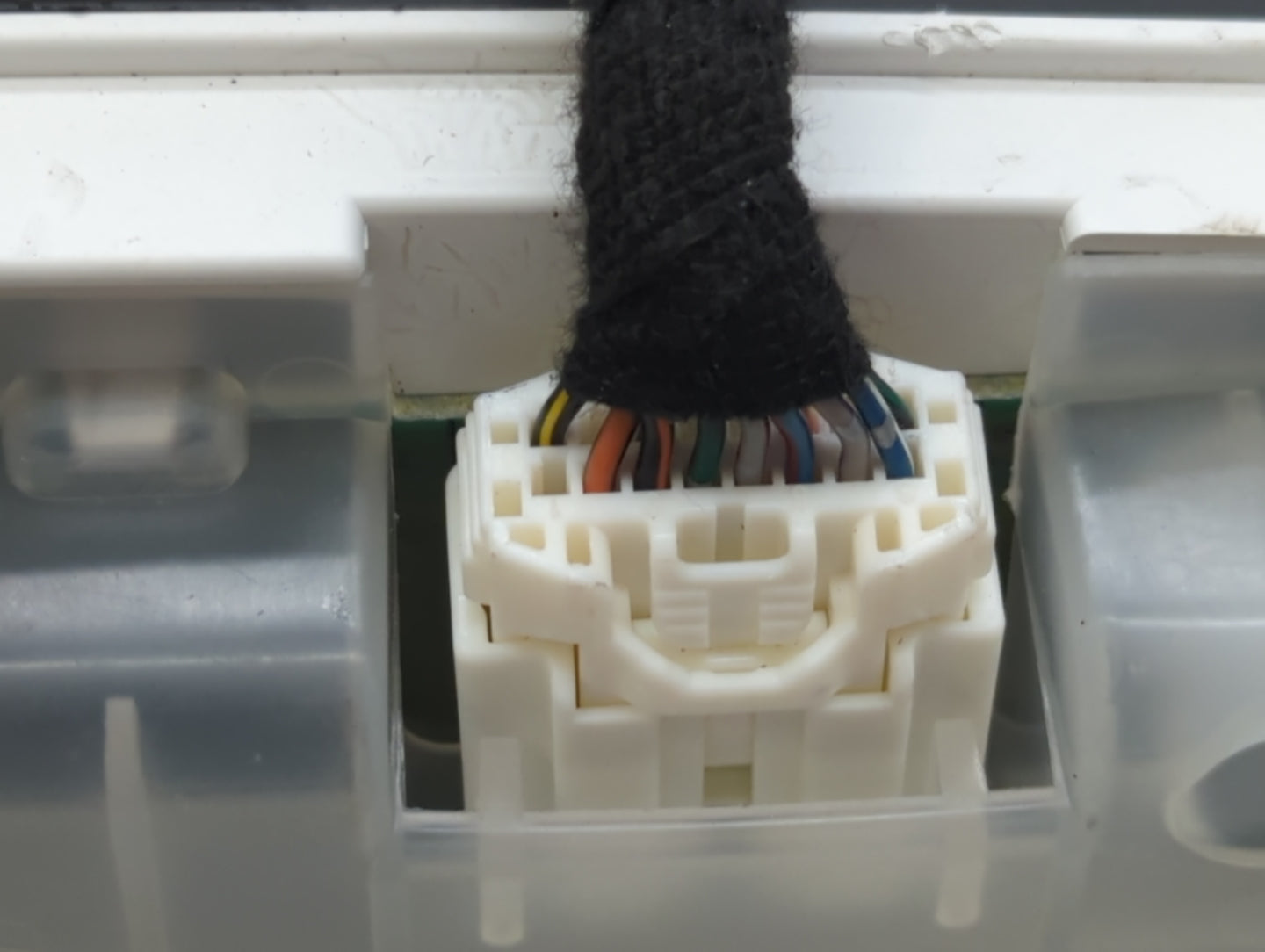 2008-2009 Mazda 3 Instrument Cluster Speedometer Gauges P/N:KS BAA3 BP4K55430 Fits Fits 2008 2009 OEM Used Auto Parts - Oemu