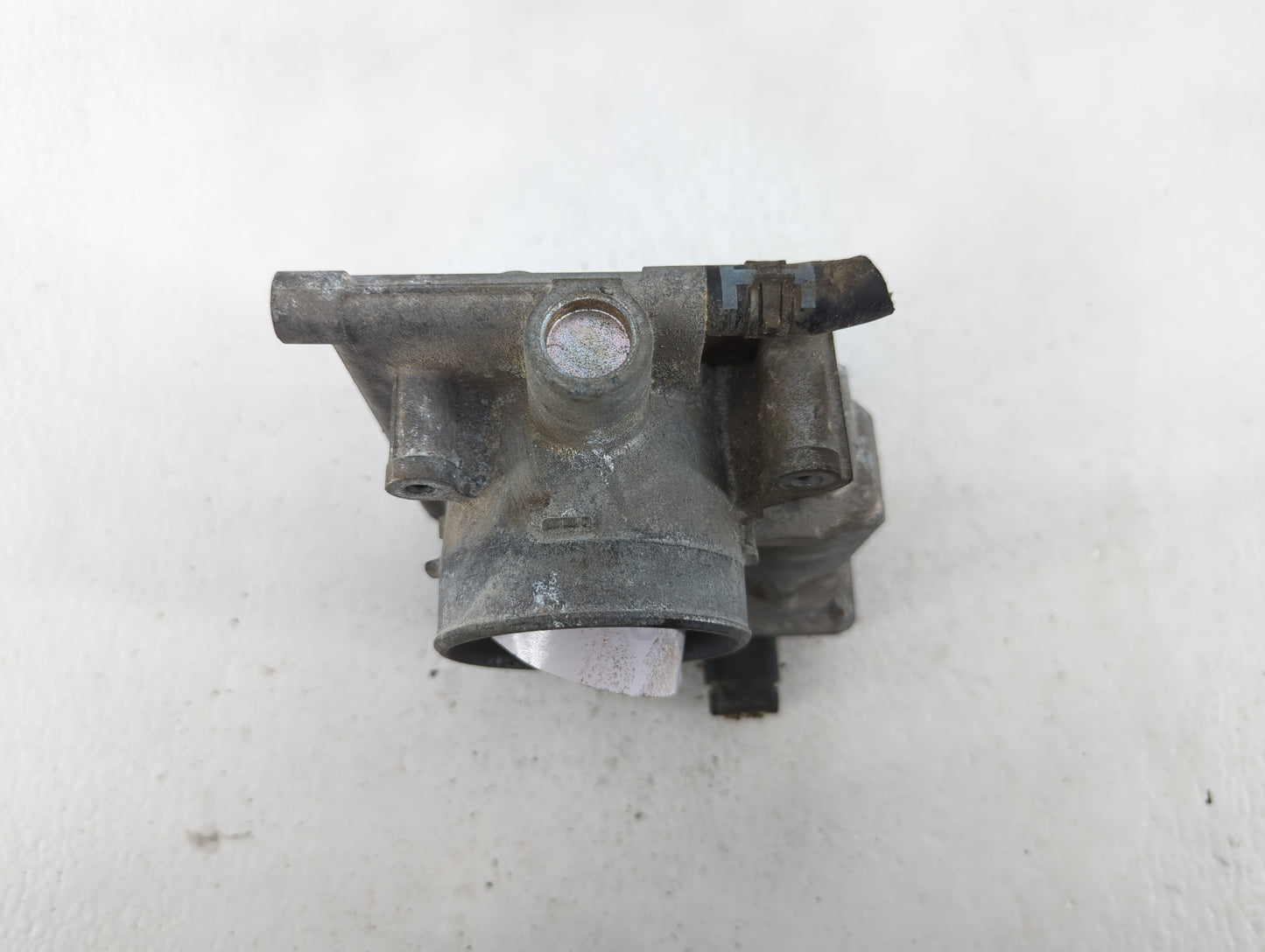 2006-2013 Mazda 3 Throttle Body P/N:L3R4 13 640 L3G2 13 640 A, P53N 13 640 Fits Fits 2006 2007 2008 2009 2010 2011 2012 2013