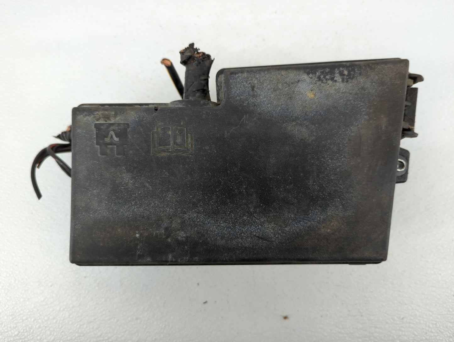 2004-2009 Mazda 3 Fusebox Fuse Box Panel Relay Module P/N:BP4K-66767 BP4K-66765 Fits Fits 2004 2005 2006 2007 2008 2009 OEM 