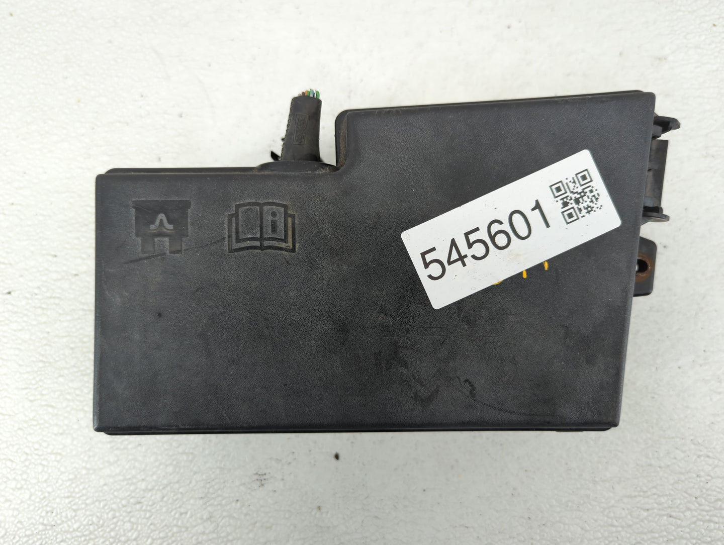 2004-2009 Mazda 3 Fusebox Fuse Box Panel Relay Module P/N:3M5T-14A142-AB Fits Fits 2004 2005 2006 2007 2008 2009 OEM Used Au