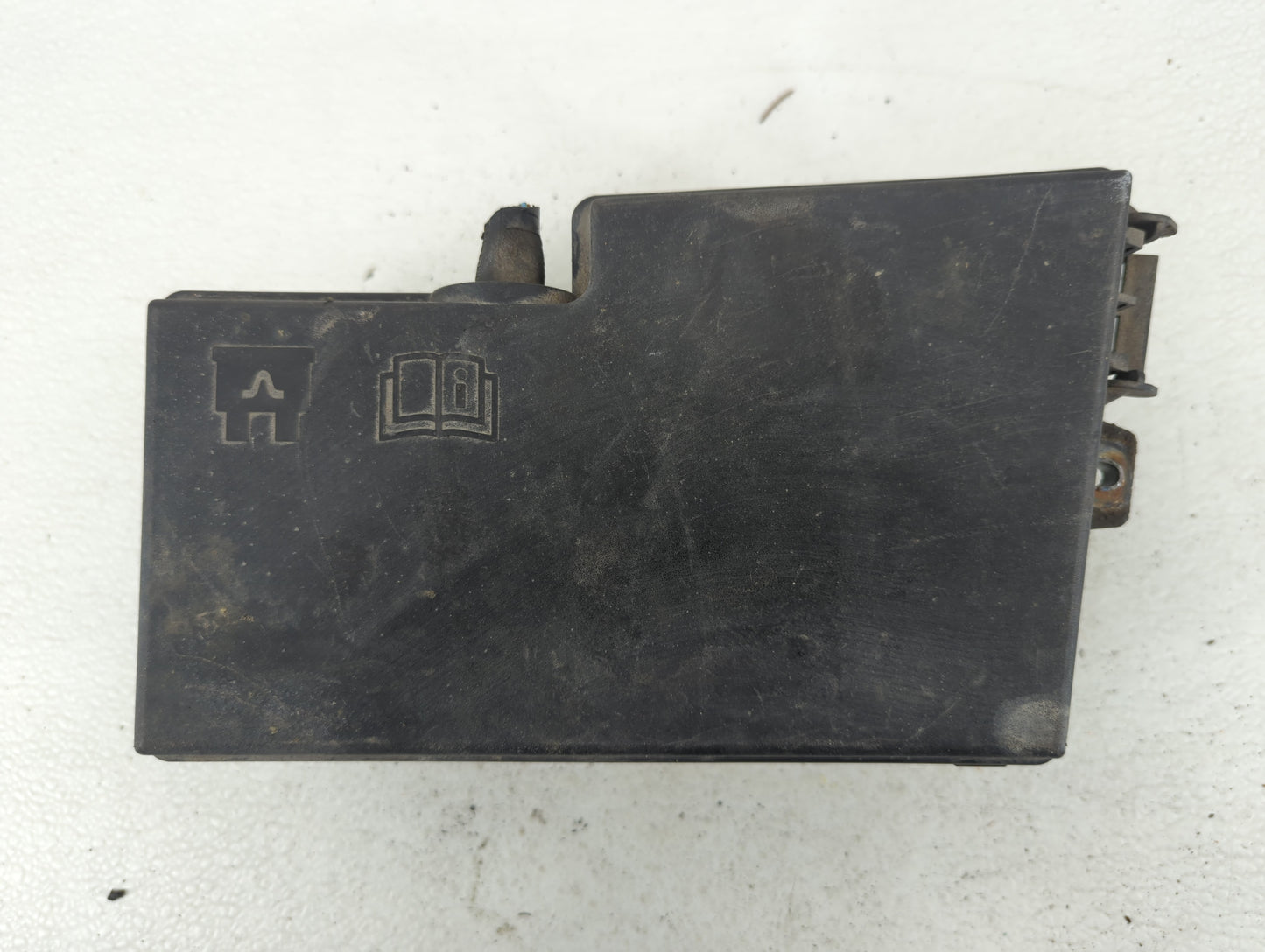 2004-2009 Mazda 3 Fusebox Fuse Box Panel Relay Module P/N:3M5T-14A142-AB Fits Fits 2004 2005 2006 2007 2008 2009 OEM Used Au