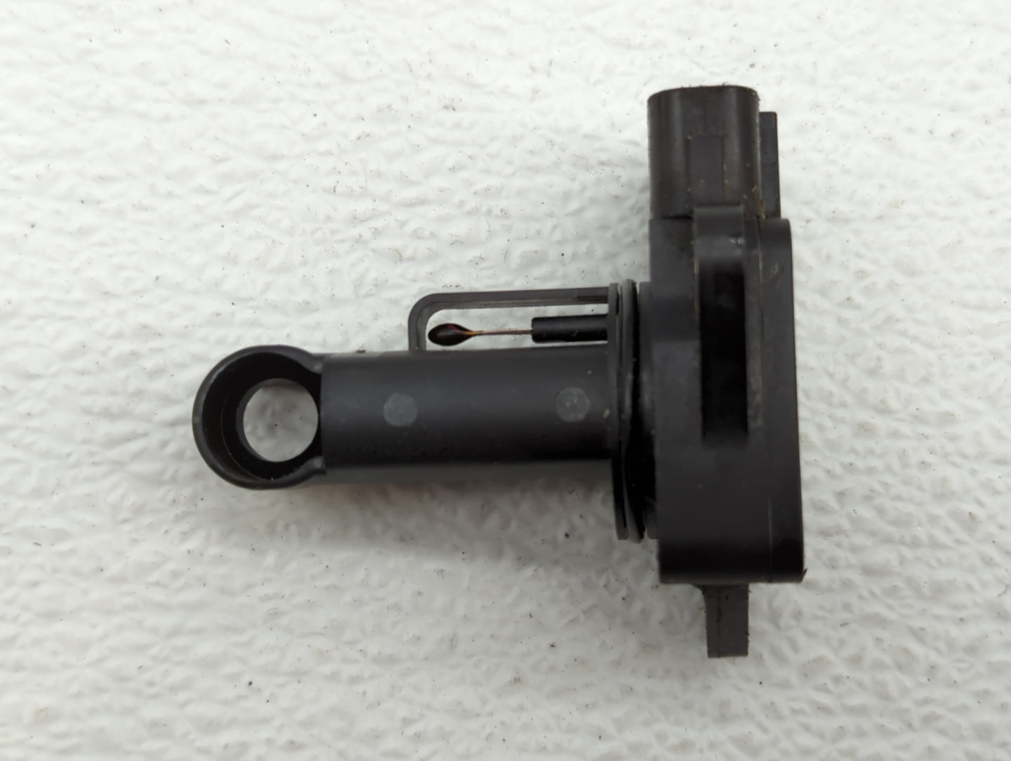 2004-2013 Mazda 3 Mass Air Flow Meter Maf - Oemusedautoparts1.com