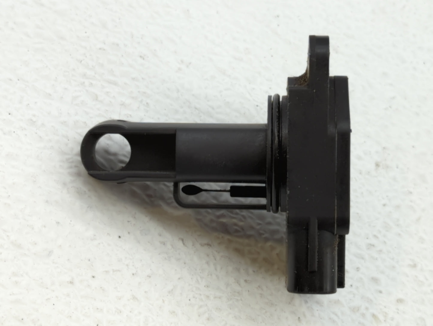 2004-2013 Mazda 3 Mass Air Flow Meter Maf - Oemusedautoparts1.com