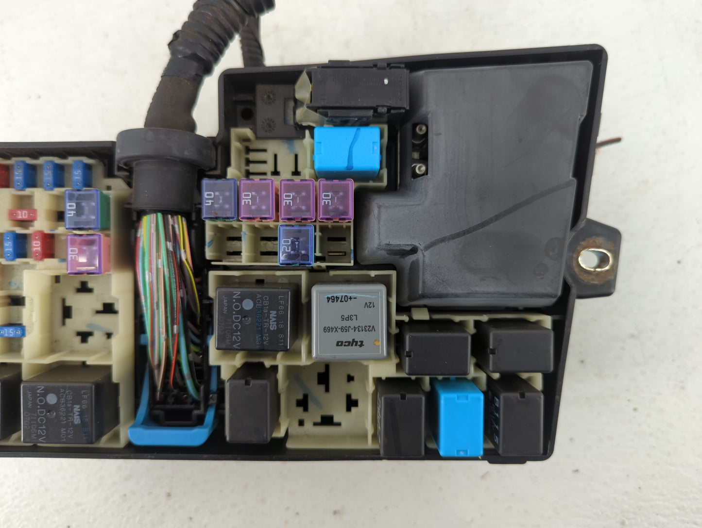 2004-2009 Mazda 3 Fusebox Fuse Box Panel Relay Module P/N:518818109 BP4K-66765 Fits Fits 2004 2005 2006 2007 2008 2009 OEM U
