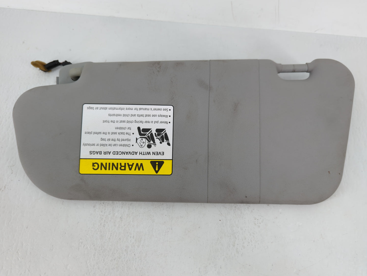 2008 Mazda 3 Sun Visor Shade Replacement Passenger Right Mirror Fits OEM Used Auto Parts - Oemusedautoparts1.com