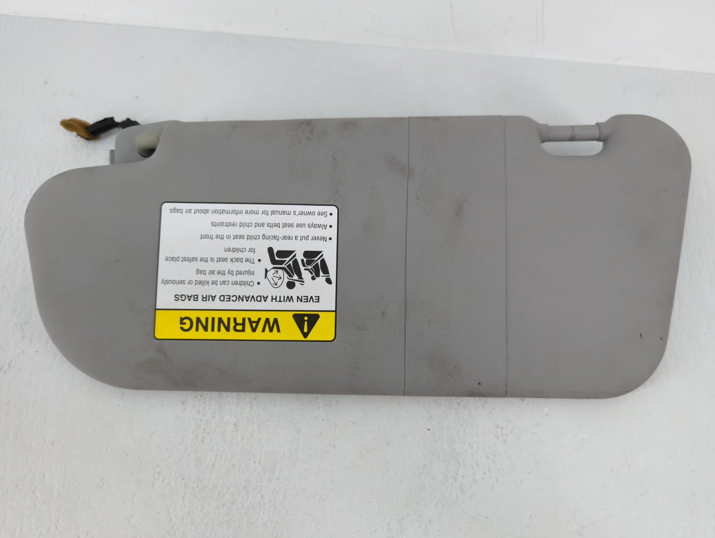 2008 Mazda 3 Sun Visor Shade Replacement Passenger Right Mirror Fits OEM Used Auto Parts - Oemusedautoparts1.com