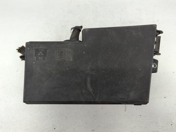 2004-2009 Mazda 3 Fusebox Fuse Box Panel Relay Module P/N:8688039 318789120 Fits Fits 2004 2005 2006 2007 2008 2009 OEM Used