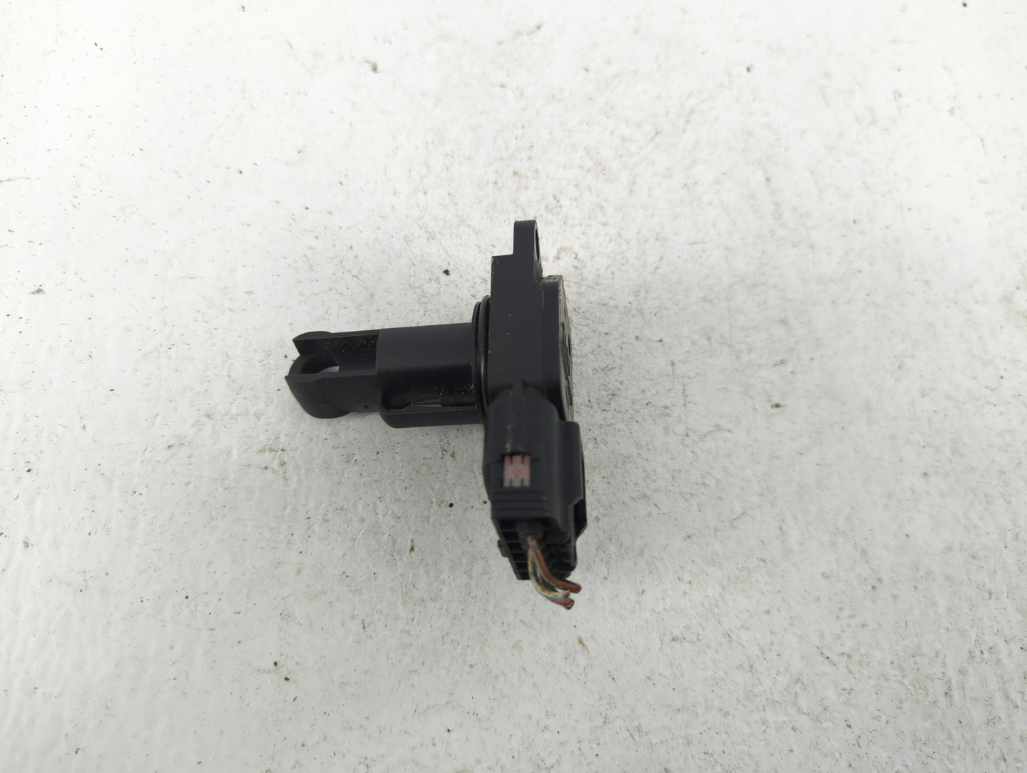 2004-2013 Mazda 3 Mass Air Flow Meter Maf - Oemusedautoparts1.com