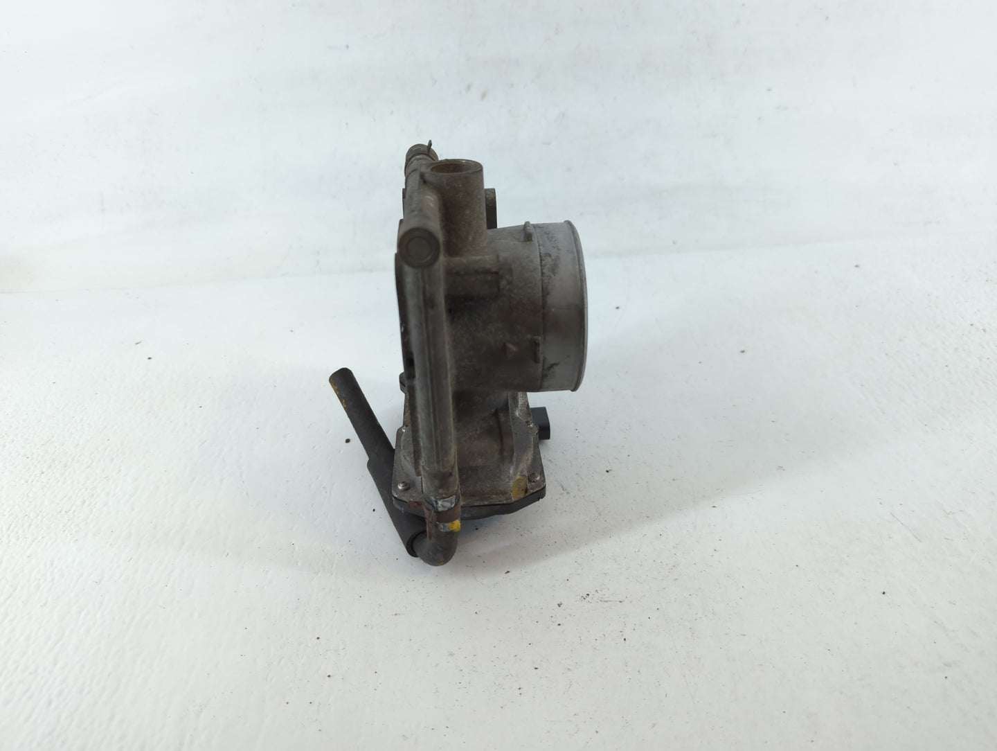2006-2013 Mazda 3 Throttle Body P/N:125000199 L3R4 13 640 Fits Fits 2006 2007 2008 2009 2010 2011 2012 2013 OEM Used Auto Pa