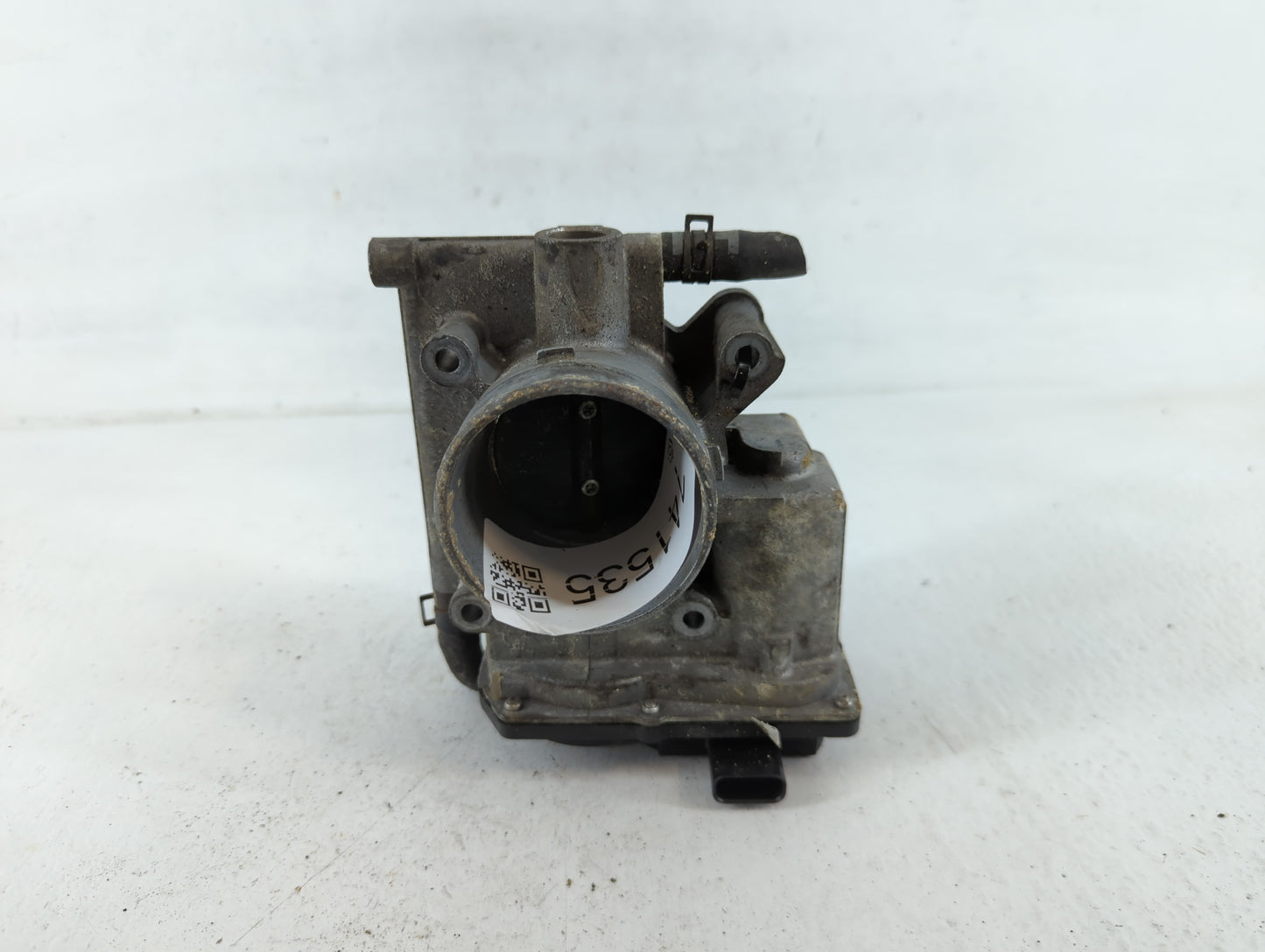 2006-2013 Mazda 3 Throttle Body P/N:125002163 L3R4 13 640 Fits Fits 2006 2007 2008 2009 2010 2011 2012 2013 OEM Used Auto Pa
