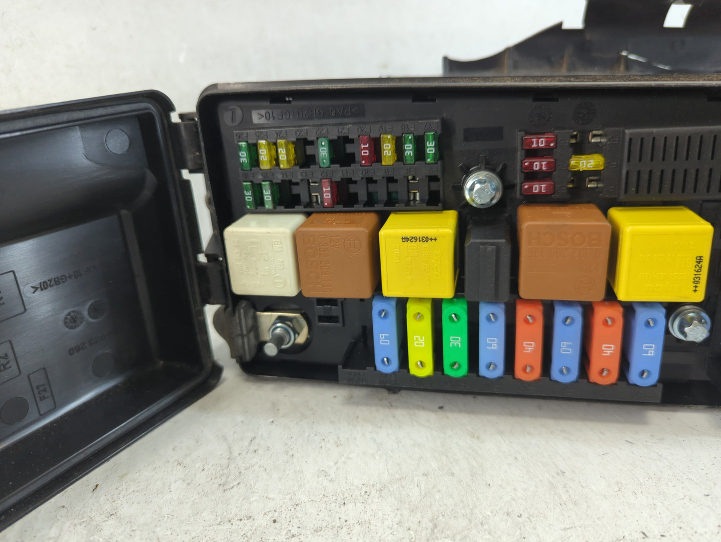 2008-2010 Mazda 5 Fusebox Fuse Box Panel Relay Module P/N:518747118 128 00 998 Fits Fits 2008 2009 2010 OEM Used Auto Parts 