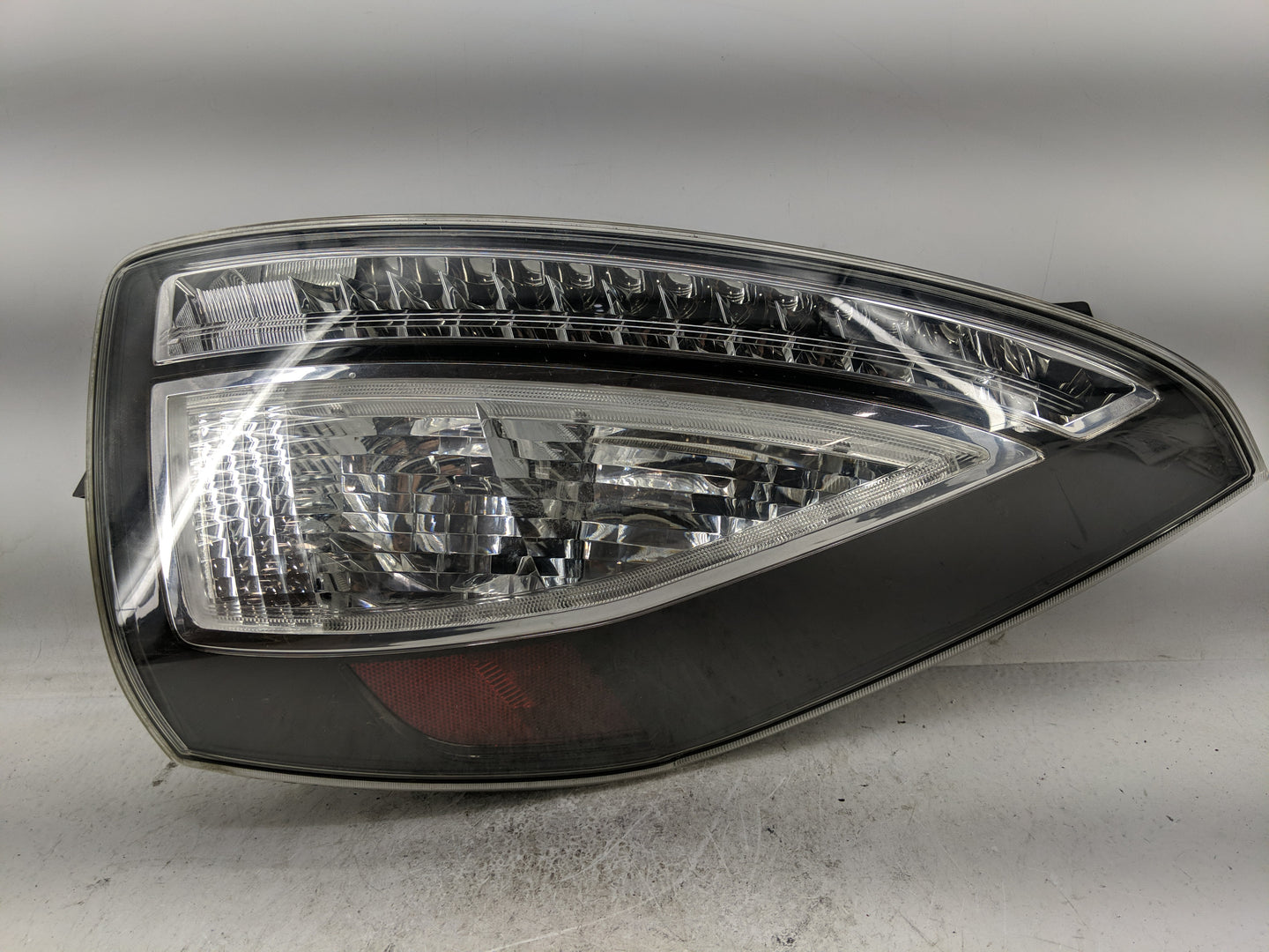 2008 Mazda 5 Tail Light Assembly Passenger Right OEM P/N:A042396 Fits OEM Used Auto Parts - Oemusedautoparts1.com