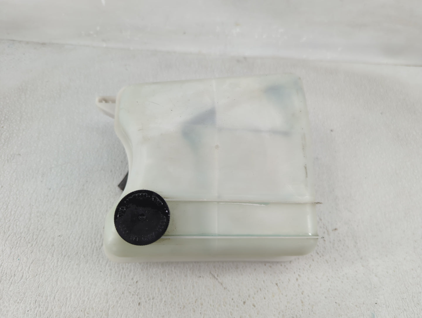 2006-2010 Mazda 5 Windshield Washer Fluid Reservoir Bottle Oem - Oemusedautoparts1.com