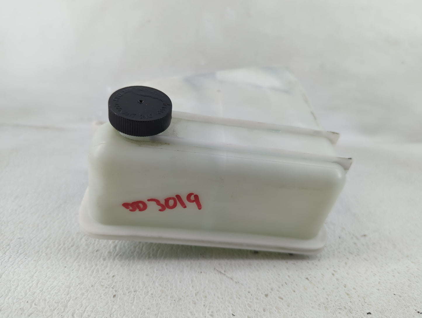 2006-2010 Mazda 5 Windshield Washer Fluid Reservoir Bottle Oem - Oemusedautoparts1.com