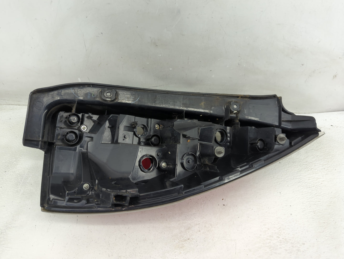 2008-2010 Mazda 5 Tail Light Assembly Driver Left OEM P/N:C291 51160 Fits Fits 2008 2009 2010 OEM Used Auto Parts - Oemuseda
