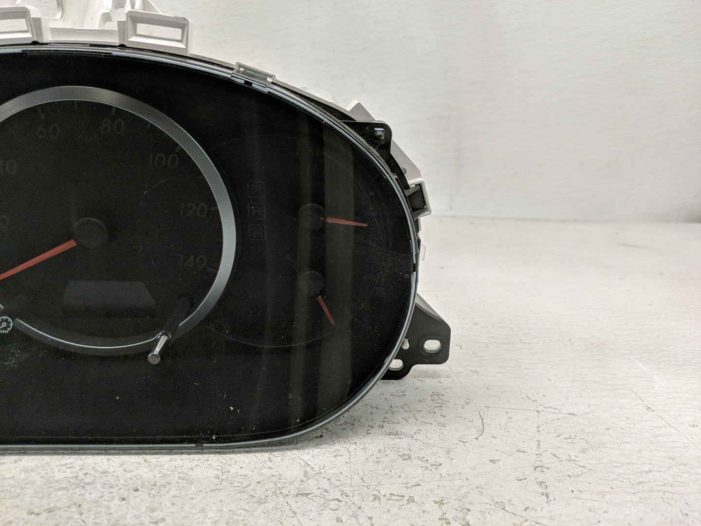 2008-2009 Mazda 5 Instrument Cluster Speedometer Gauges P/N:PD CE52 Fits Fits 2008 2009 OEM Used Auto Parts - Oemusedautopar