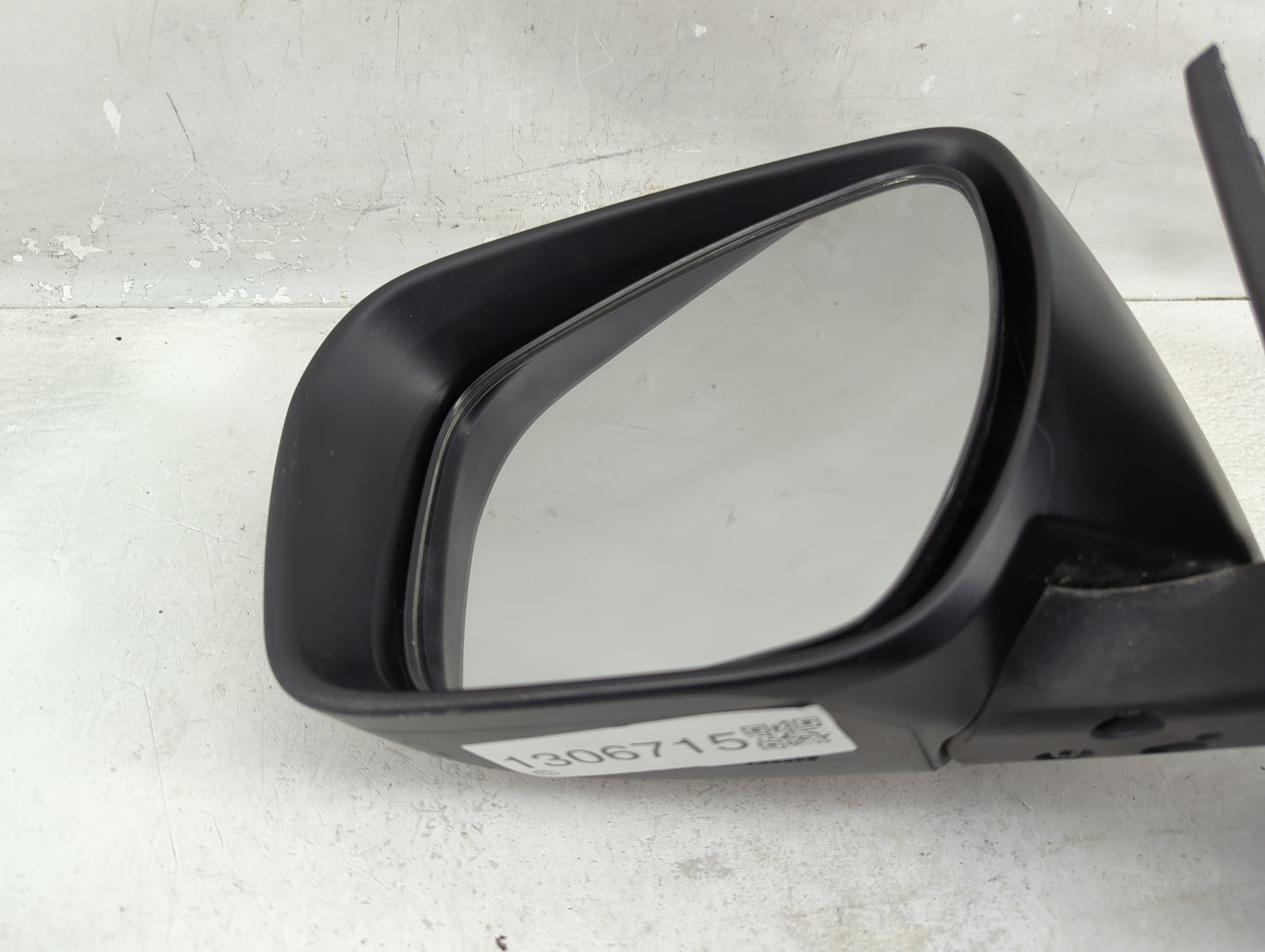 2008-2010 Mazda 5 Driver Side View Mirror - Left Door Mirror OEM Used - Oemusedautoparts1.com
