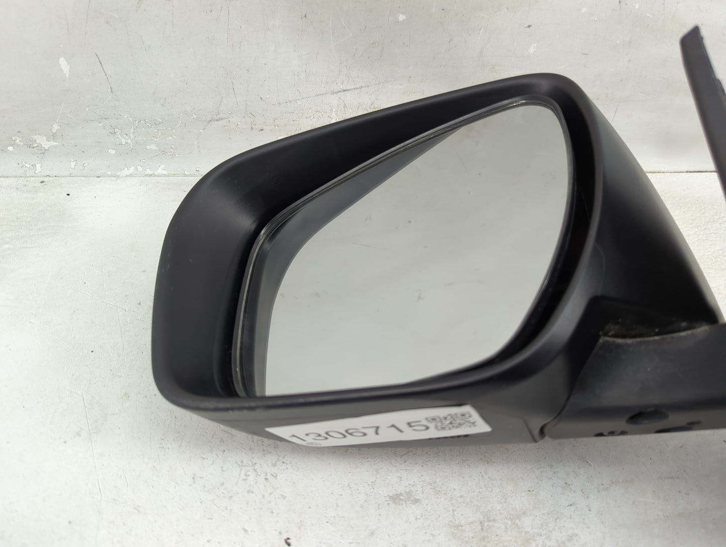2008-2010 Mazda 5 Driver Side View Mirror - Left Door Mirror OEM Used - Oemusedautoparts1.com