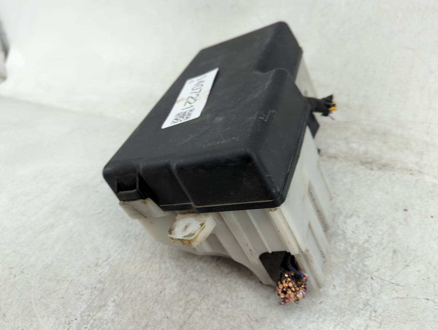 2008-2010 Mazda 5 Fusebox Fuse Box Panel Relay Module P/N:518747118 128 00 998 Fits Fits 2008 2009 2010 OEM Used Auto Parts 