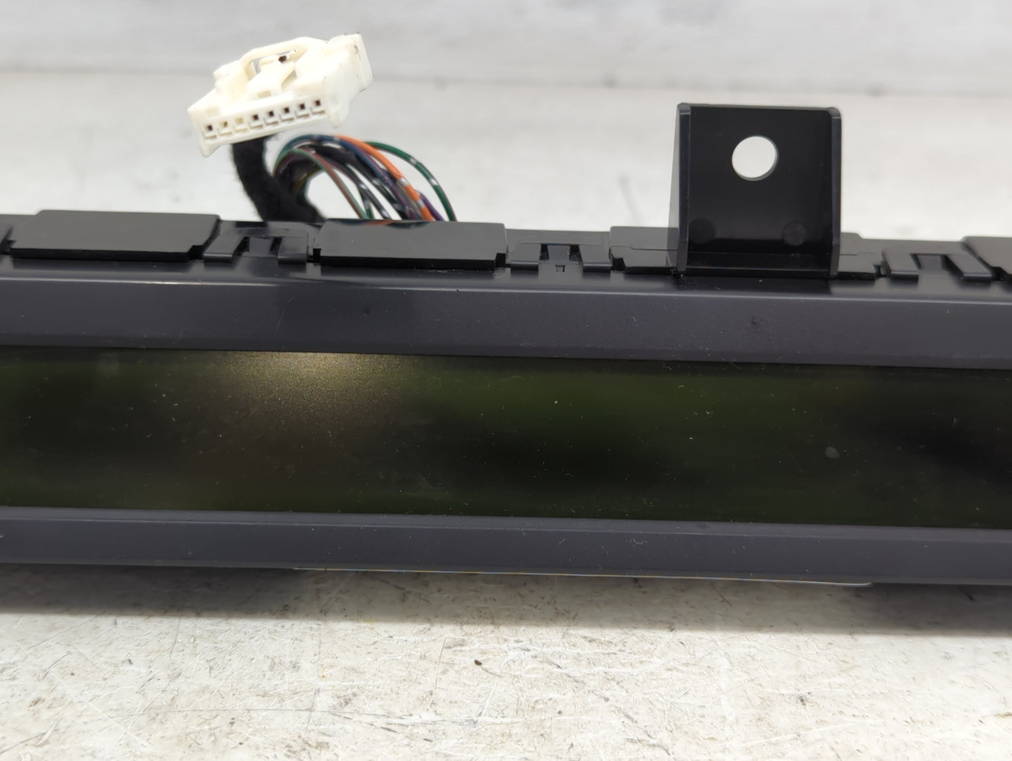 2008-2010 Mazda 5 Climate Control Module Temperature AC/Heater Replacement P/N:C291 61 1J0 Fits Fits 2008 2009 2010 OEM Used