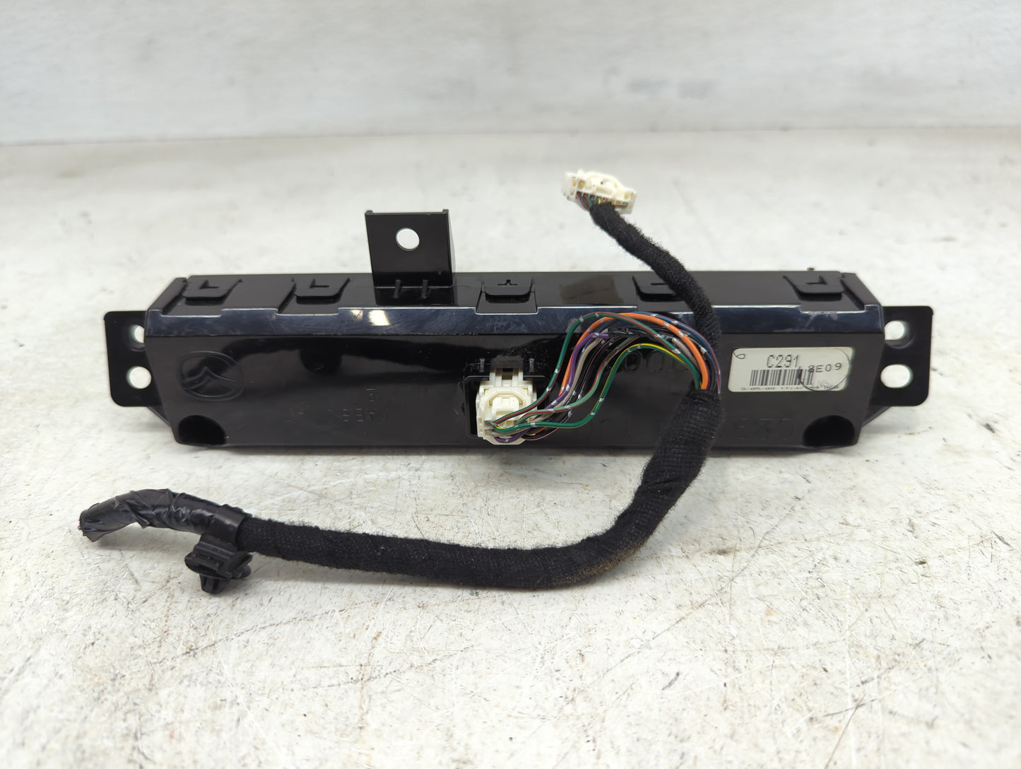 2008-2010 Mazda 5 Climate Control Module Temperature AC/Heater Replacement P/N:C291 61 1J0 Fits Fits 2008 2009 2010 OEM Used