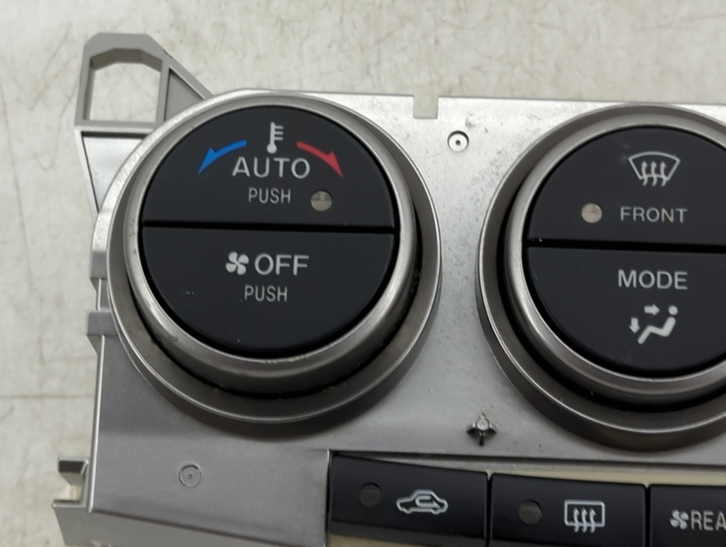 2008-2010 Mazda 5 Climate Control Module Temperature AC/Heater Replacement P/N:C291 61 1J0 Fits Fits 2008 2009 2010 OEM Used